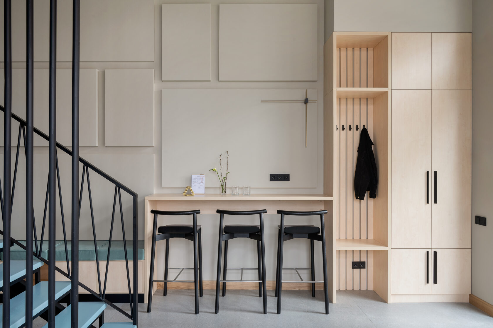 Мебель для бизнеса